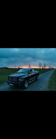 Jiný Dodge Ram 1500 Laramie 5,7 V8