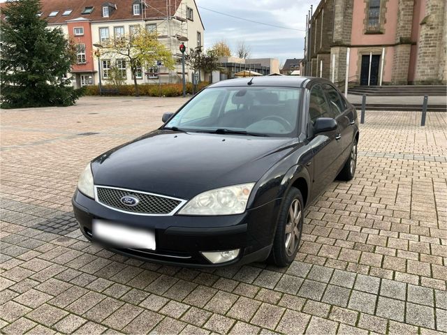 Ford Mondeo 1.8 SCE