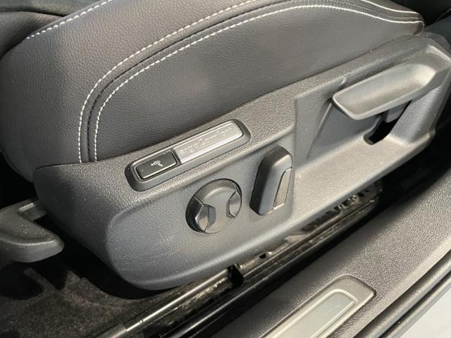 Volkswagen Passat Variant 2.0 TDI DSG Elegance