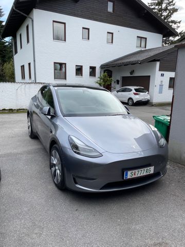 Tesla Model Y Long Range Dual Motor AWD Long Range