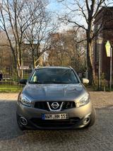 Nissan Qashqai 1.6 Acenta Acenta - Nissan Qashqai mit Benzin-Antrieb: Limousine
