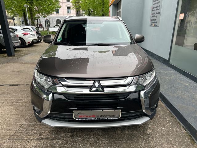 Fahrzeugabbildung Mitsubishi Outlander Edition 100+CarPlay+SHZ+Kamera+1.Hand