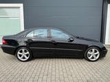 Mercedes-Benz C 200 K Avantgarde Sport-Edition Xenon Leder SHZ - Mercedes-Benz C 200: Sport Edition