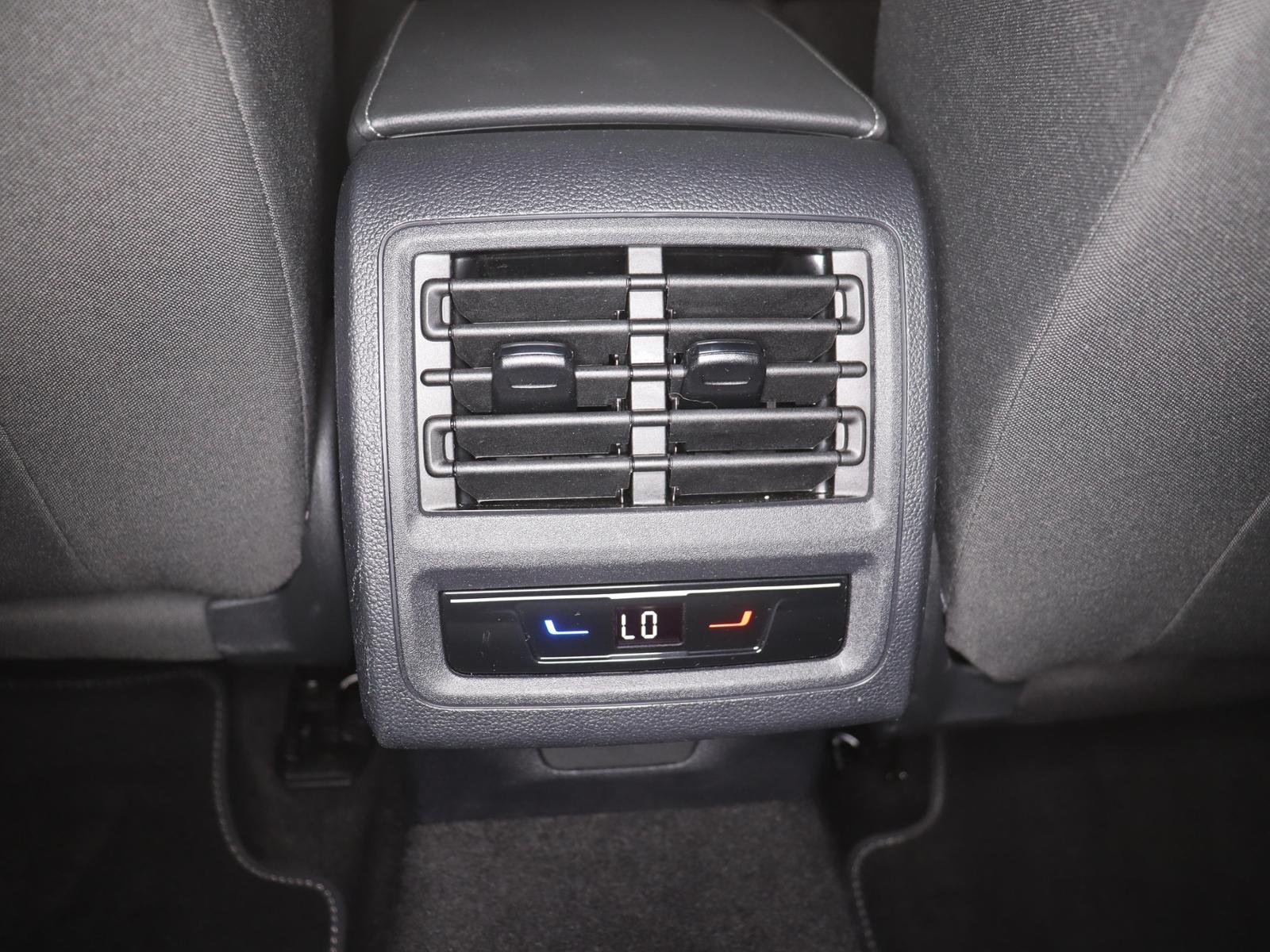 Volkswagen Golf Life 2.0TDI 249,-ohne Anzahlung App-Connect, миниатюра 15
