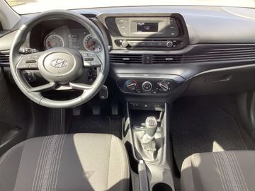 Hyundai i20 - 12