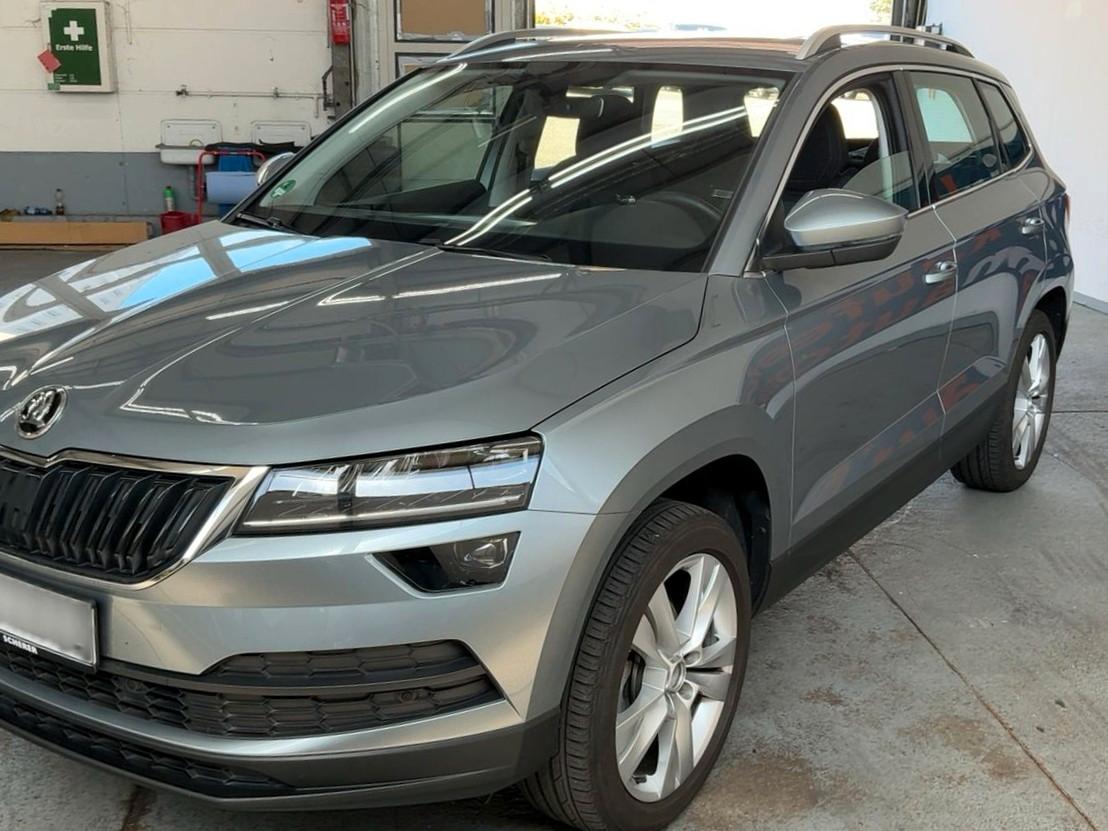 Skoda Karoq Style 1.5 TSI DSG |Pano|RückfKam|Sitzhzg