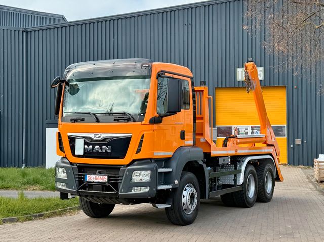 MAN TGS 26.420 - 6x4 - 1. Hand - 50 TKm - EURO6 C