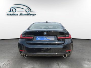 BMW 320 - 4