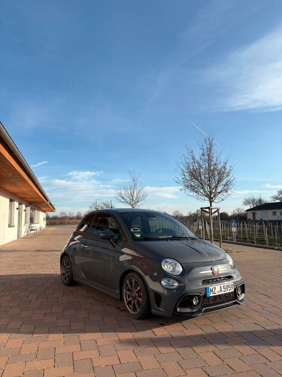 Image of Abarth 595