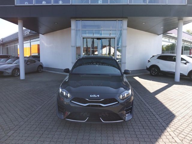 KIA Ceed Sportswagon GT-Line 1.5T DCT7 Tech Leder So KIA Ceed Sportswagon GT-Line 1.5T DCT7 Tech Leder So
