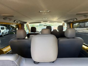 Renault Trafic L1H1  Expression+Navi+AHK+9Sitze+Bett