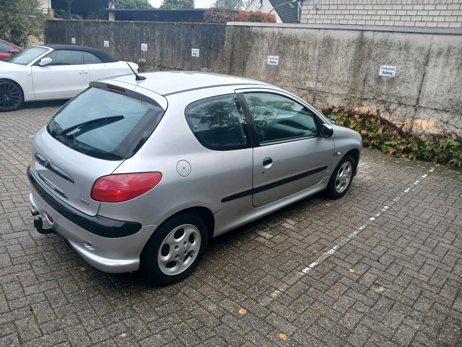Peugeot 206