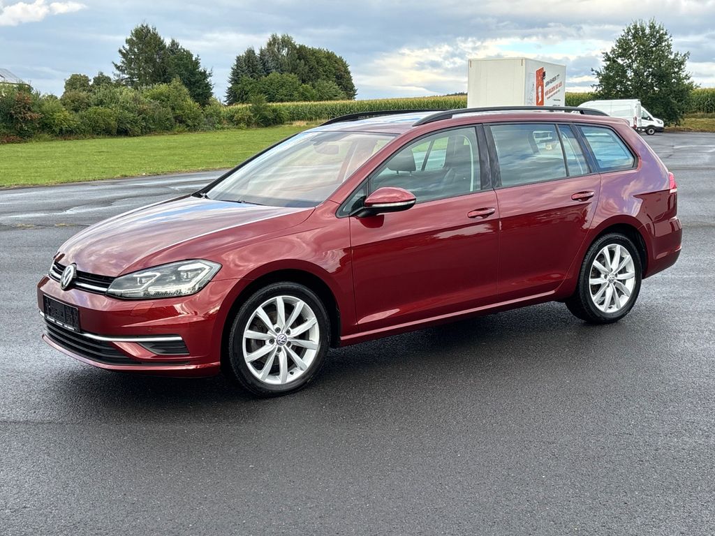 Image of Volkswagen Golf
