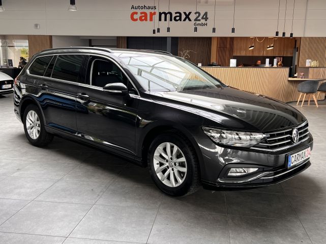 Volkswagen Passat 1.5TSI DSG NAVI LED ACC AHK SCHWENK.