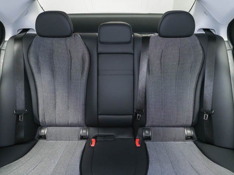 Fahrzeugabbildung Mercedes-Benz E 200 Avantgrade*Distronic*Totwi*LED*Ambien*Kam*