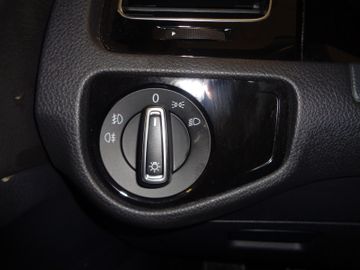 Fahrzeugabbildung Volkswagen Golf 1.4 TSI / NAVI / KLIMA / GARANTIE