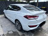 Hyundai i30 1.4 T-GDI Trend Fastback Trend - Hyundai i30 von privat