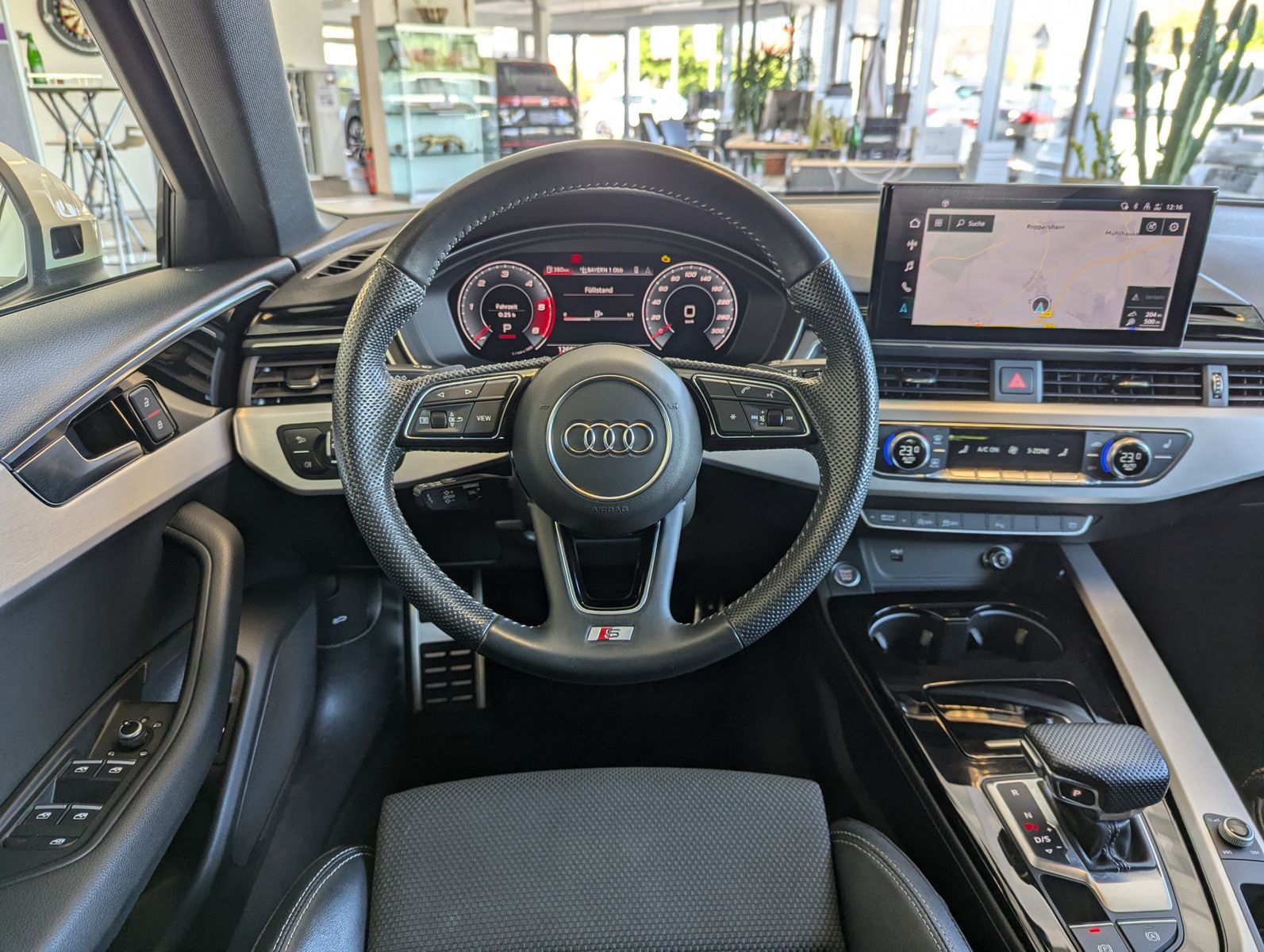 AUDI A4 35 TDI S-Line Pano LED Virtual Cam ACC 18 - Image 19