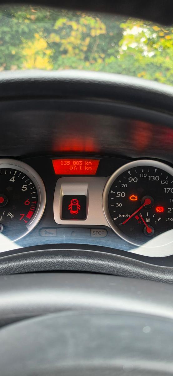 Renault Clio 2009 — photo 9