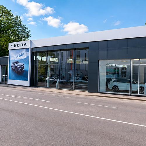 showroom-image-bottom