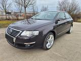 Volkswagen Passat Lim. Highline-Bi Xenon-Vollleder-TÜV - gebrauchte VW Passat aus dem Jahr 2005