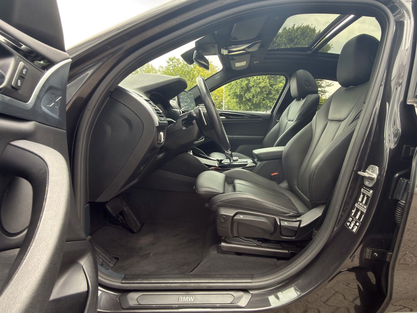 BMW X4 xDr 20d LEDER PANO HUD 360 LCPROFF LASER AHK foto 20