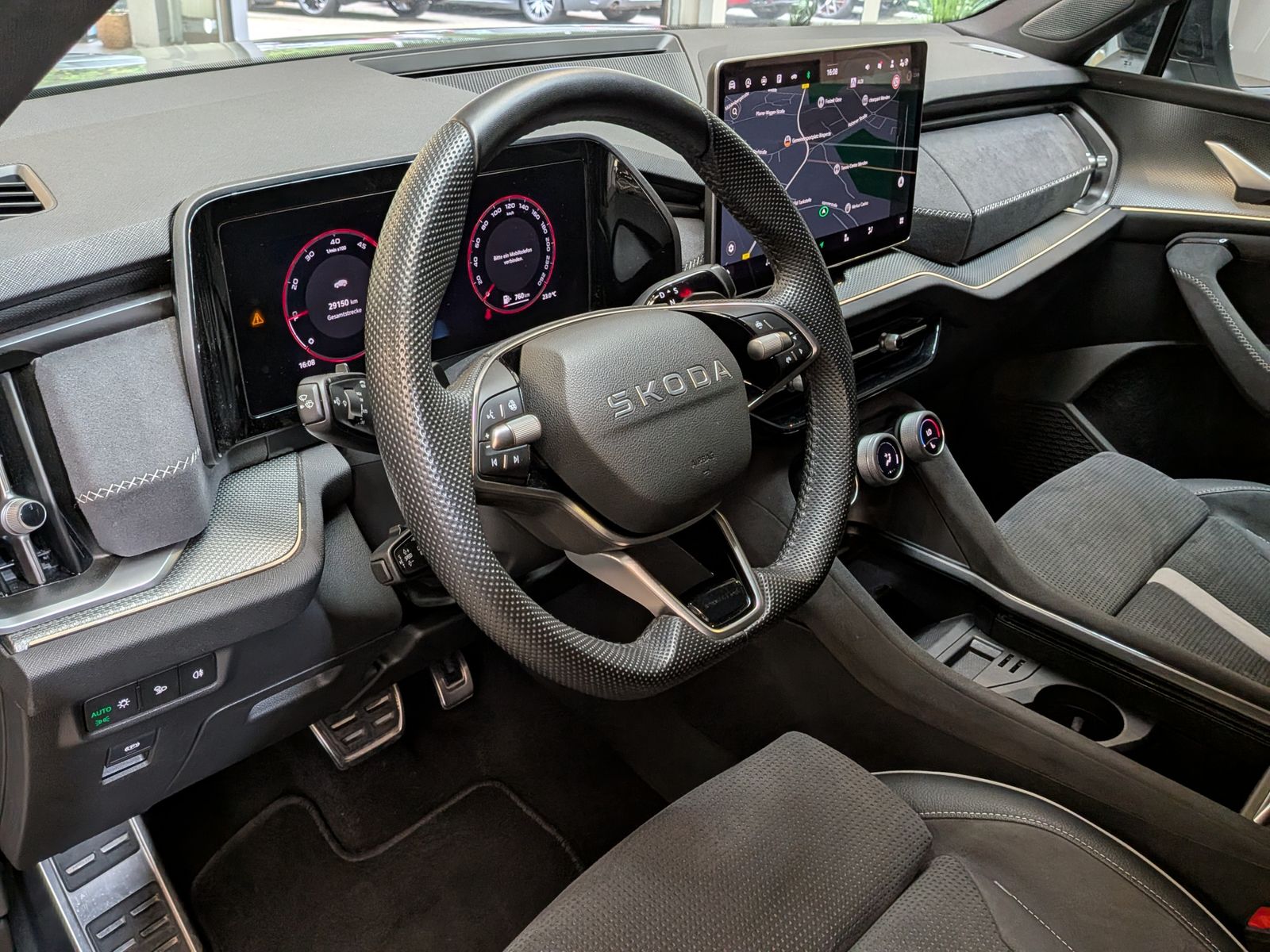 Fahrzeugabbildung SKODA Kodiaq 2.0TDI SPORTLINE*MEMOR*CAM*LED*ACC*7-SITZ
