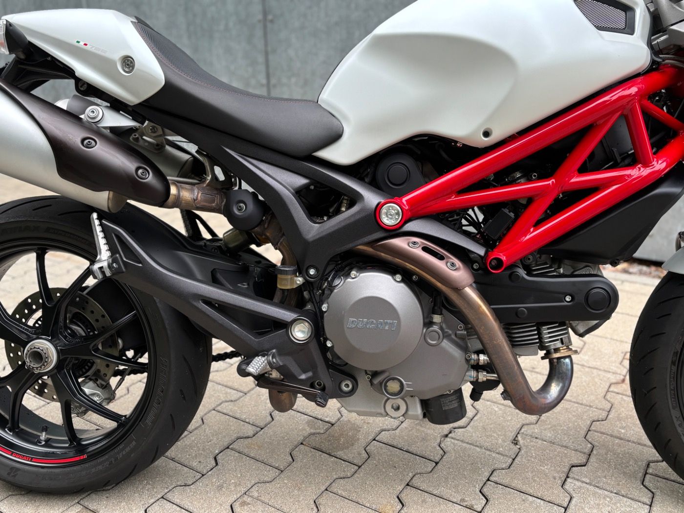 Fahrzeugabbildung Ducati Monster 796