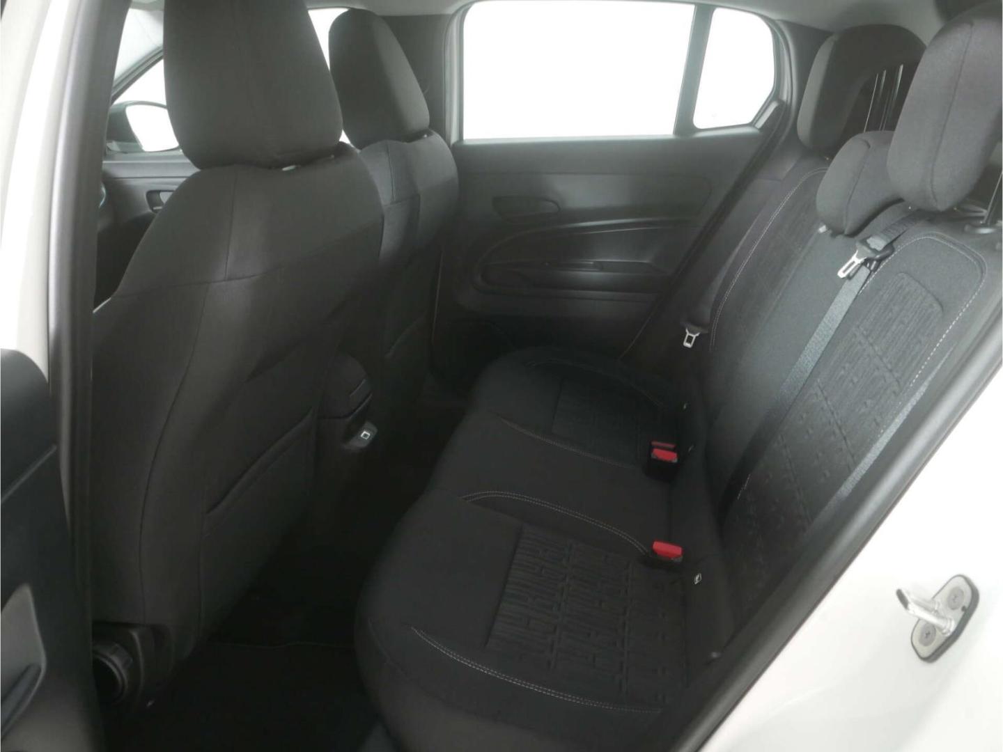 Fiat 600 hybrid 1.2 T3 Business Edition, миниатюра 12