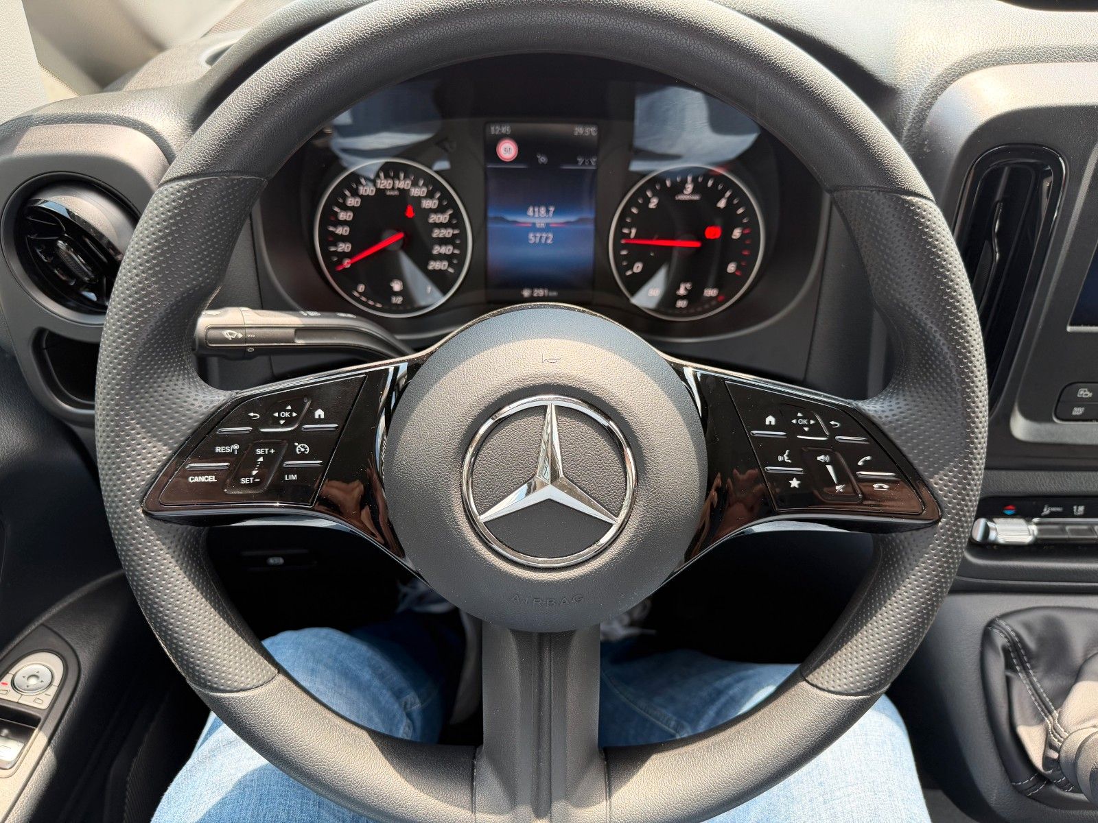 Fahrzeugabbildung Mercedes-Benz Vito 116 CDI 3200 Klima Kamera LED AHK