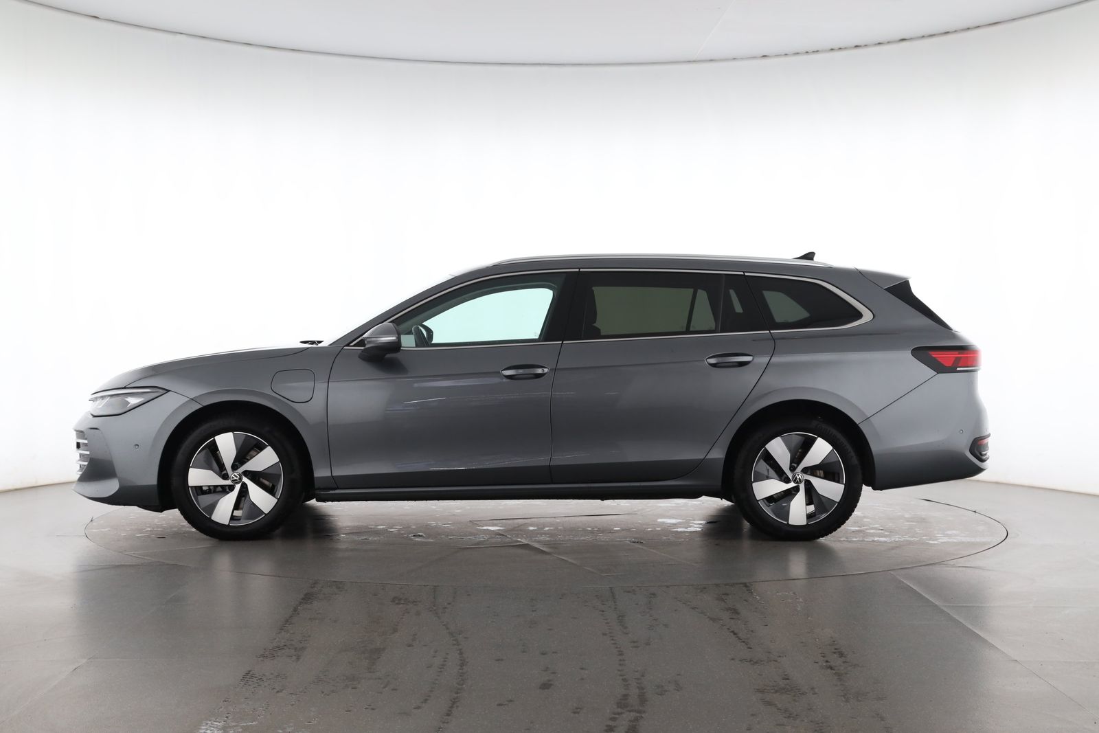 Volkswagen Passat Variant 1.5 TSI DSG eHybrid Business foto 3