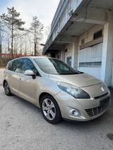 Renault Scenic  7 Sitze / Klima / Navi / 8... - Renault Scenic in Augsburg