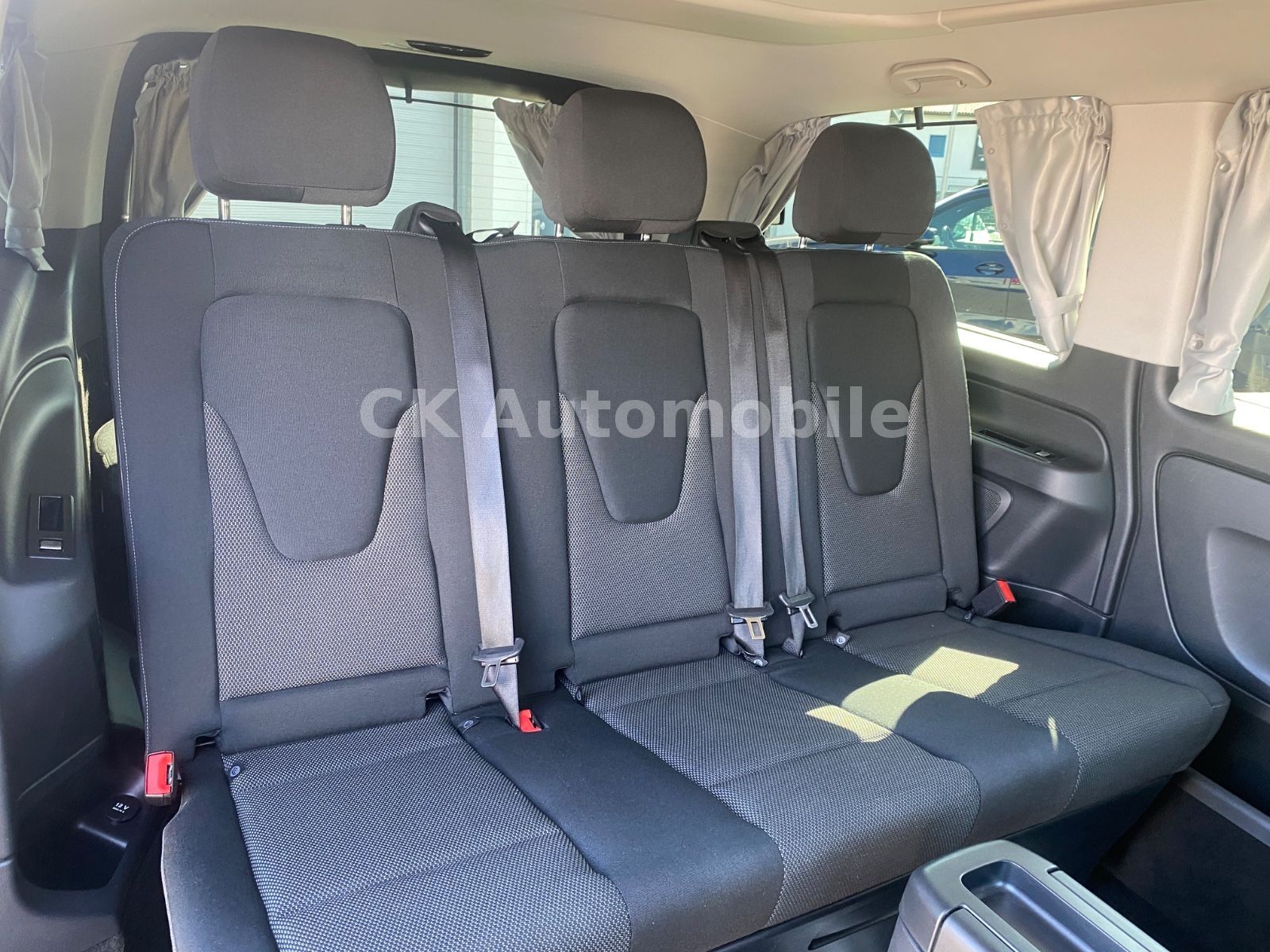 Fahrzeugabbildung Mercedes-Benz Vito 116 CDI Marco Polo ACTIVITY Edition/5 Sitze