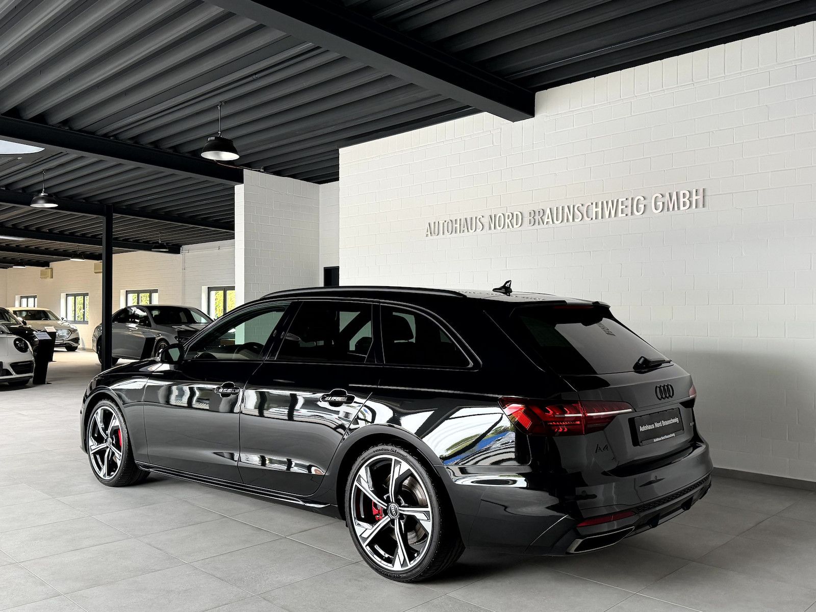 Audi A4 45TFSI S Line Competition Edition Plus Matrix foto 5