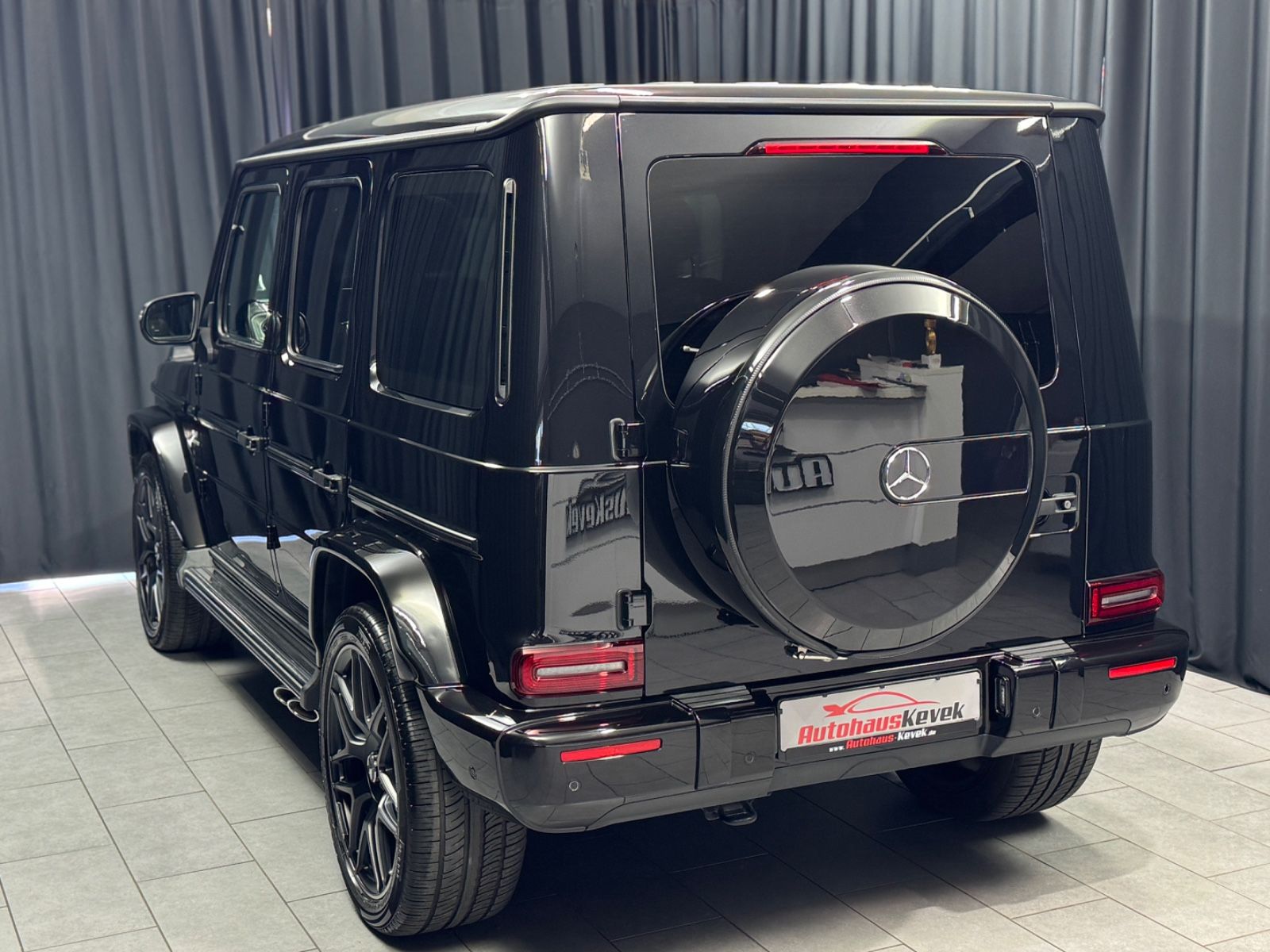 Fahrzeugabbildung Mercedes-Benz G 63 AMG|PERFORMANCE|MASSAGE|AMG-DRIVER|VOLL