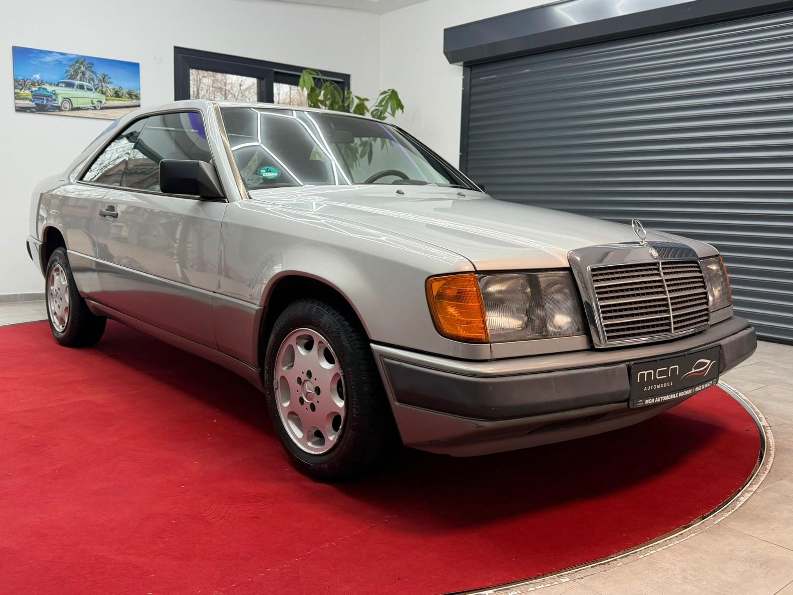 Mercedes-Benz CE 300 Coupe Automatik/SHZ/Becker Radio