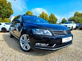 Volkswagen Passat Variant 2.0 TDI Highline / Massage / Pano - Volkswagen Passat: TDI Highline