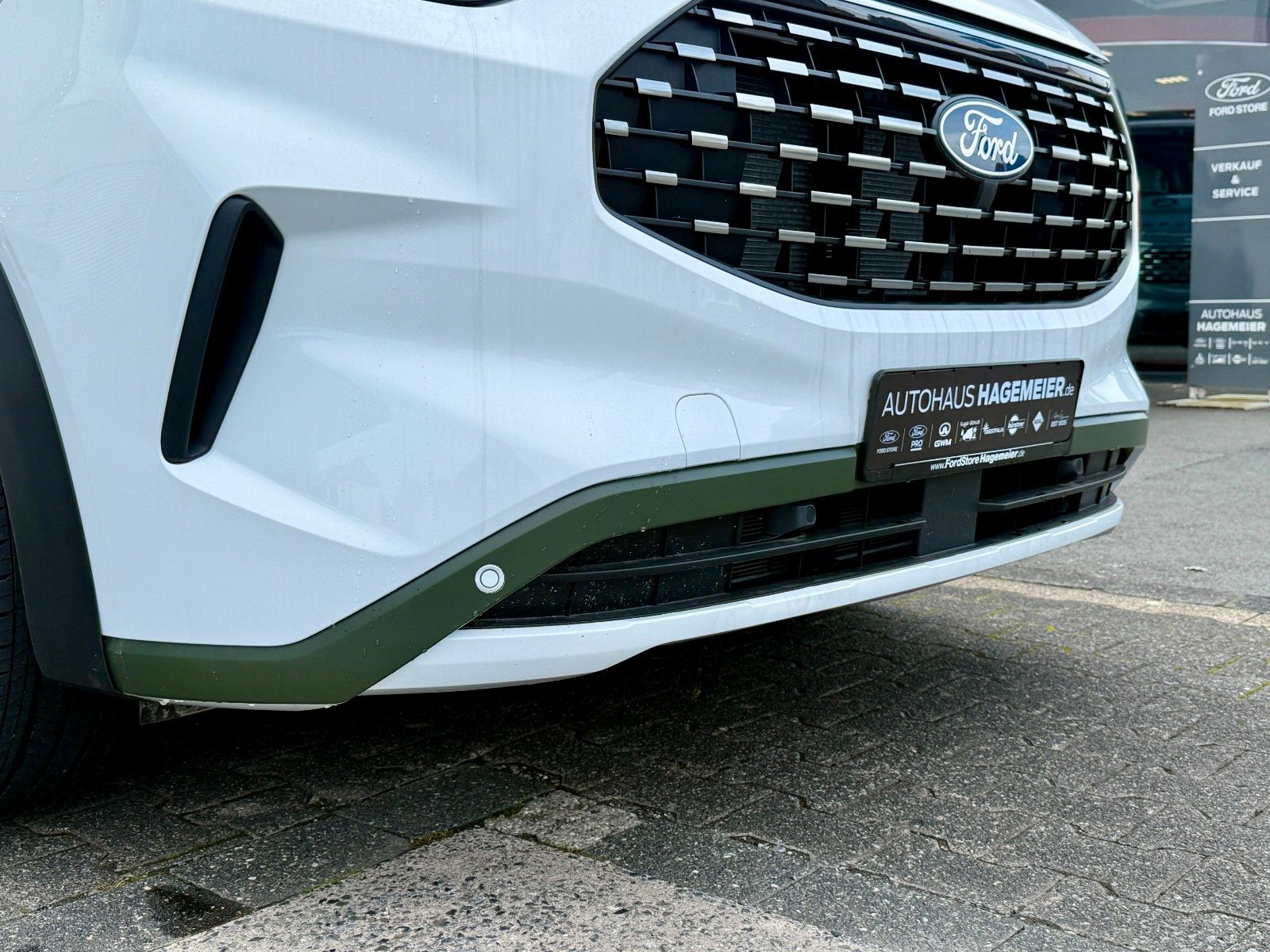 Vehicle details page 6 Vehicle image Ford Nugget L1 Coast | New model V710