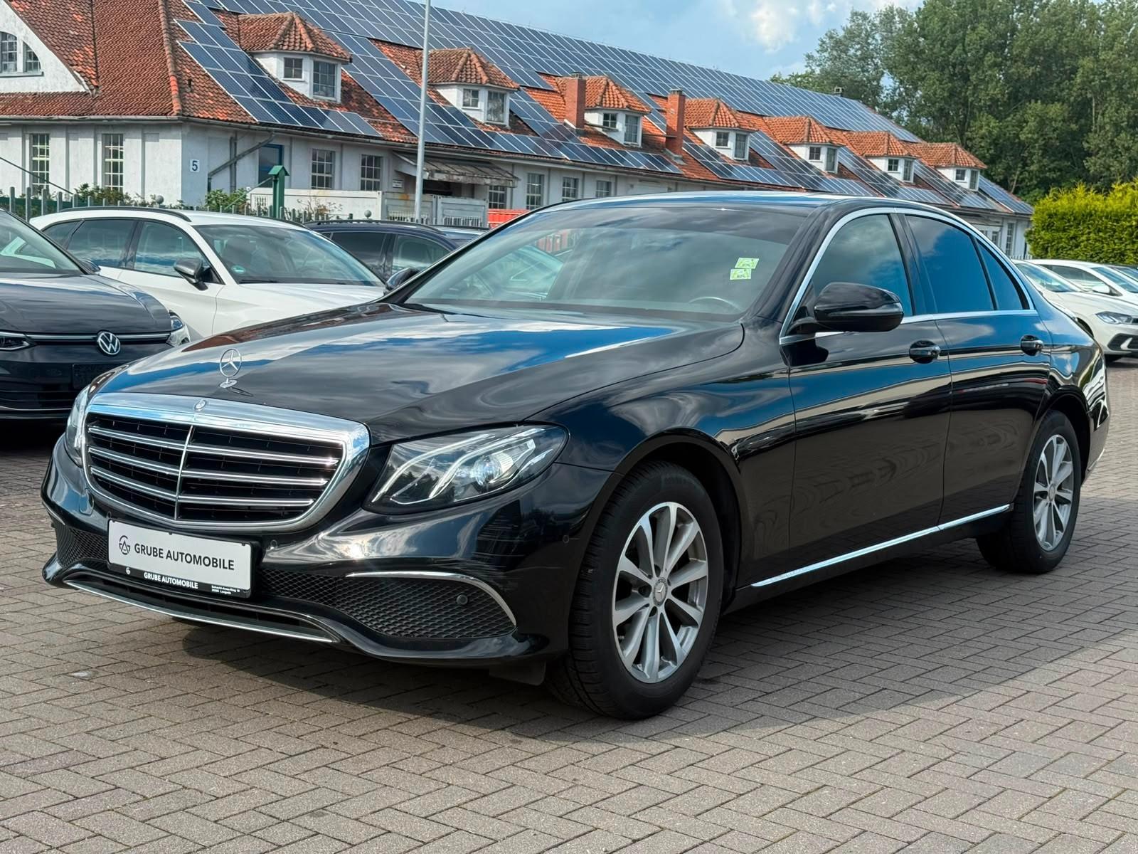 Mercedes-Benz E 200 Lim. Exclusive AUTOMATIK*LED*PANO*NAV*SHZ