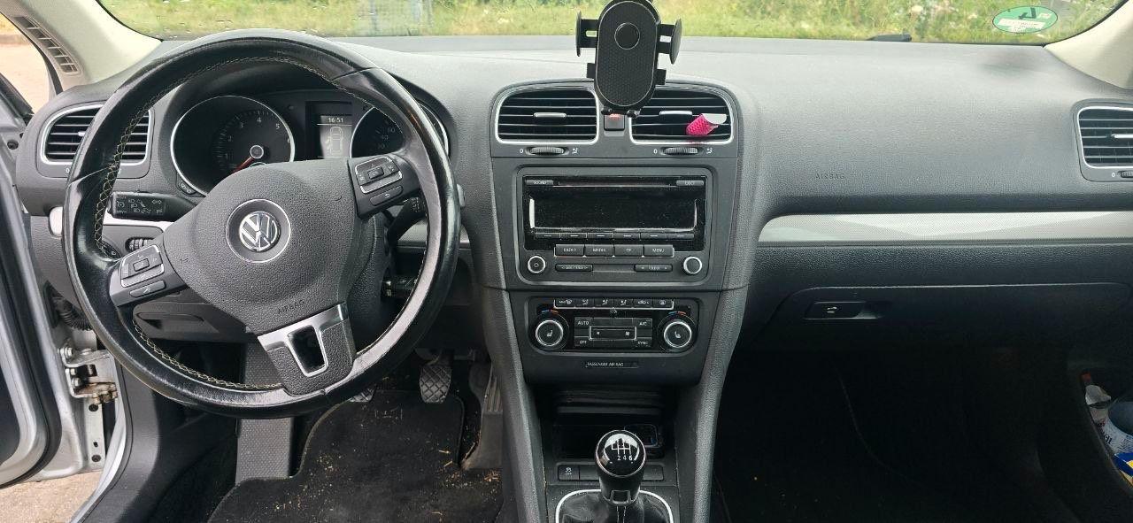 Volkswagen Golf 2012 — photo 13