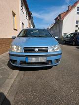 Fiat Punto 2005 Erstzulassung TÜV neu - Fiat Punto Gebrauchtwagen in Mannheim