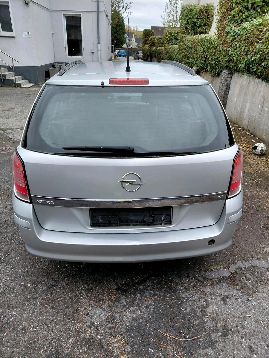 Opel Astra 2005 — photo 5