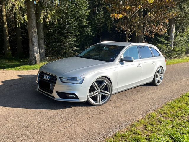 Audi A4 Avant 2.0TDI S-line