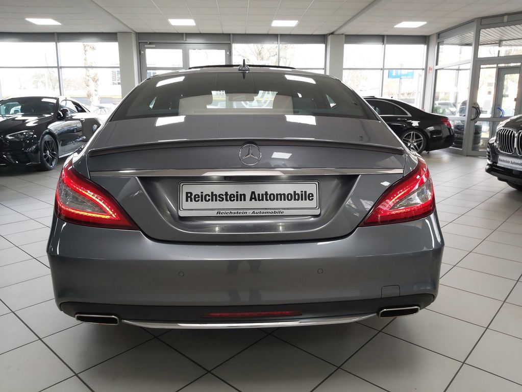Mercedes-Benz CLS 500 Coupe 4M AMG MEMORY AIRM DISTR 116 T NP