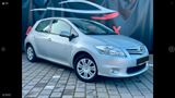 Toyota Auris 1,33-l-Dual-VVT-i - - Toyota Auris aus 2009