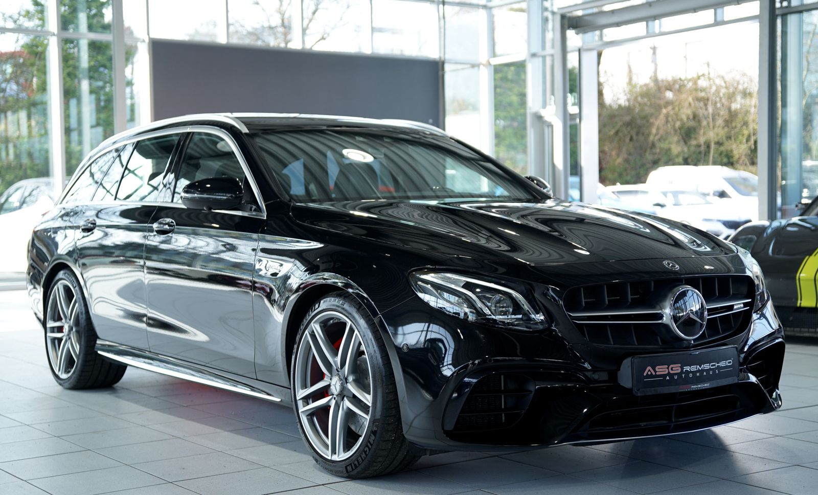 Mercedes Benz E 63 Amg