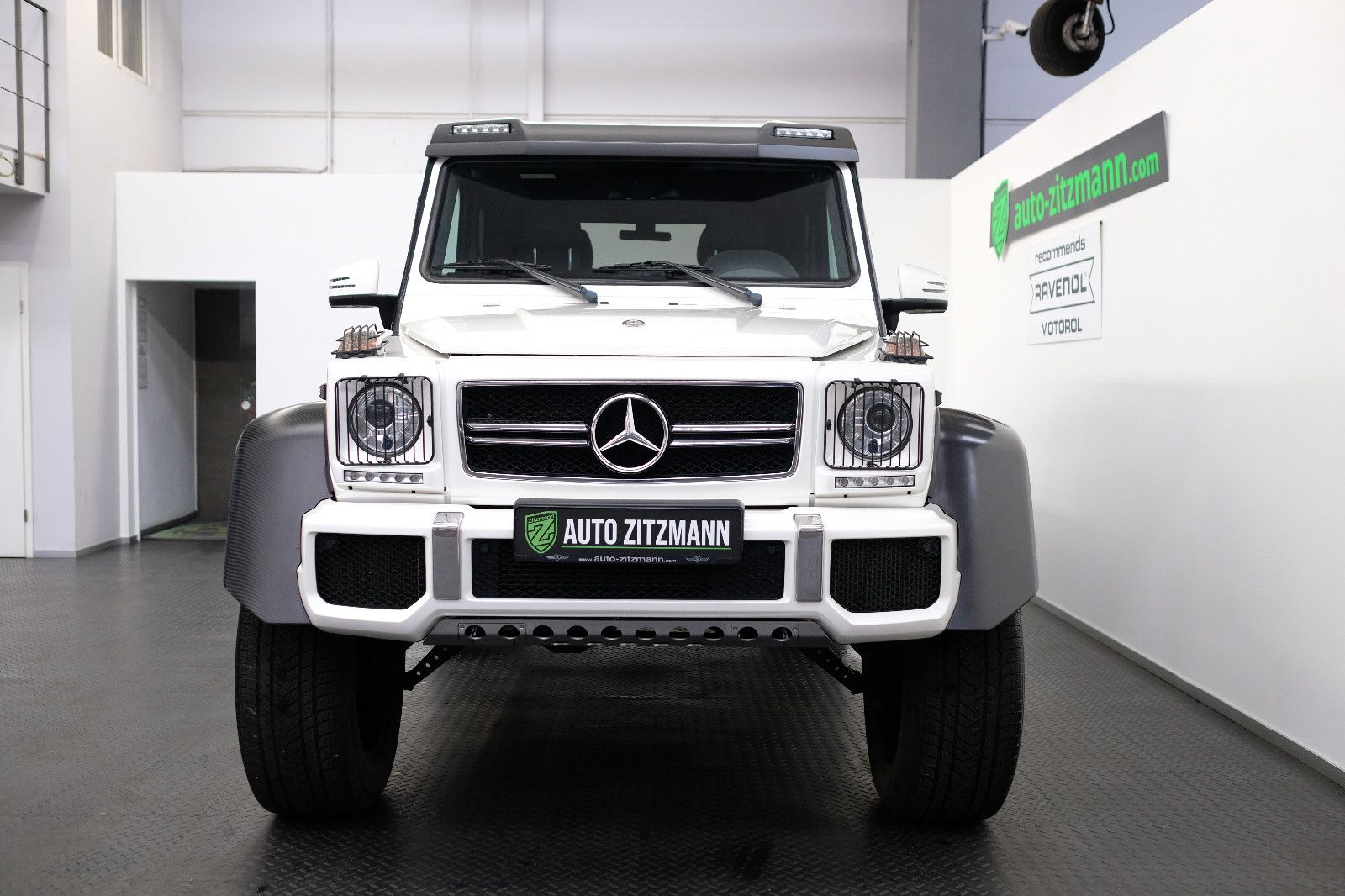 Fahrzeugabbildung Mercedes-Benz G 63 6x6/1.HAND/DEUTSCH/KAMERA/BRABUS/SERVICENEU