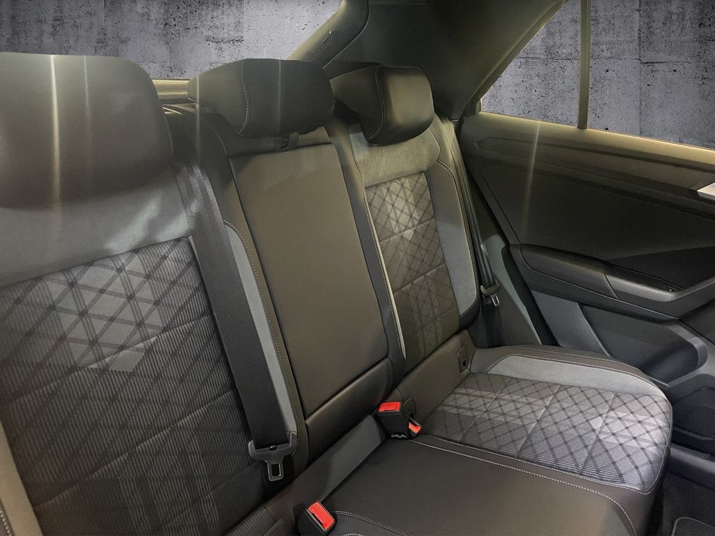 Volkswagen T-Roc - Bild 12