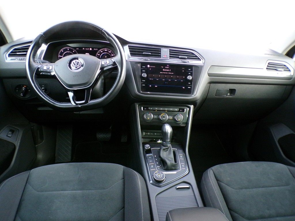 Fahrzeugabbildung Volkswagen Tiguan 2.0 TDI Highline BMT/Start-Stopp 4Motion