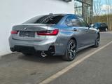 BMW 330e xDrive M Sportpaket Sport Aut*Alarm*Sitzhzg - BMW 330 Neuwagen